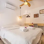 Hideaway Hotel