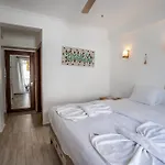 Hideaway Hotel 3*