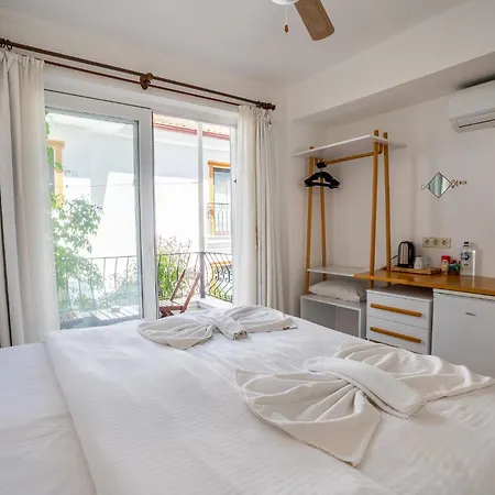 Hotel Hideaway