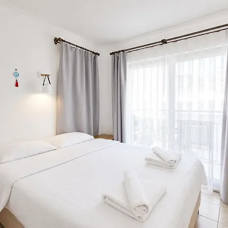Hideaway Hotel