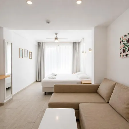 Hideaway Hotel