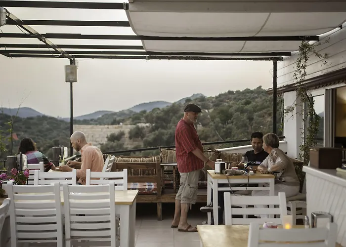 Hotel Hideaway 3*