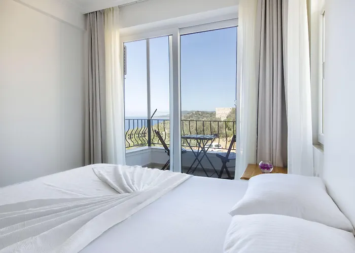 Hideaway 3*