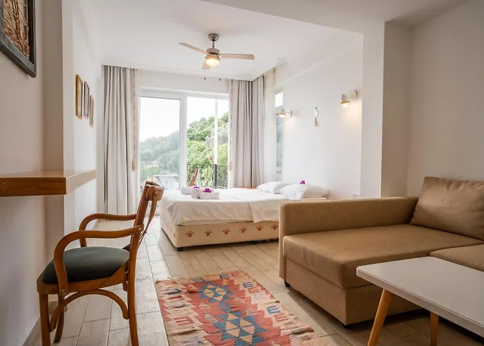 Hotel Hideaway