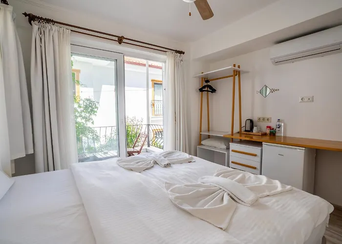 Hotel Hideaway