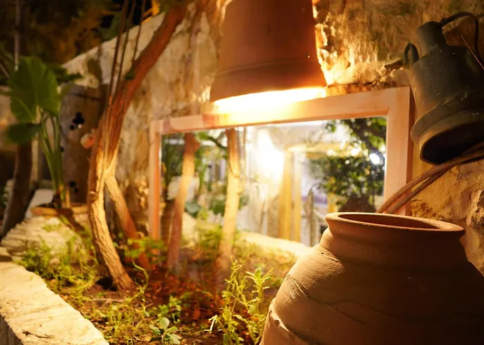 Hideaway 3*