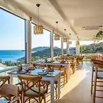 Hideaway 3*