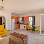 Hideaway Hotell 3*